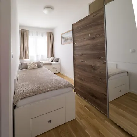 Apartment Seget 14